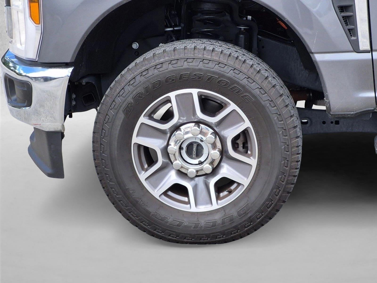 2025 Ford Super Duty F-250 SRW XLT 4WD Crew Cab 6.75' Box