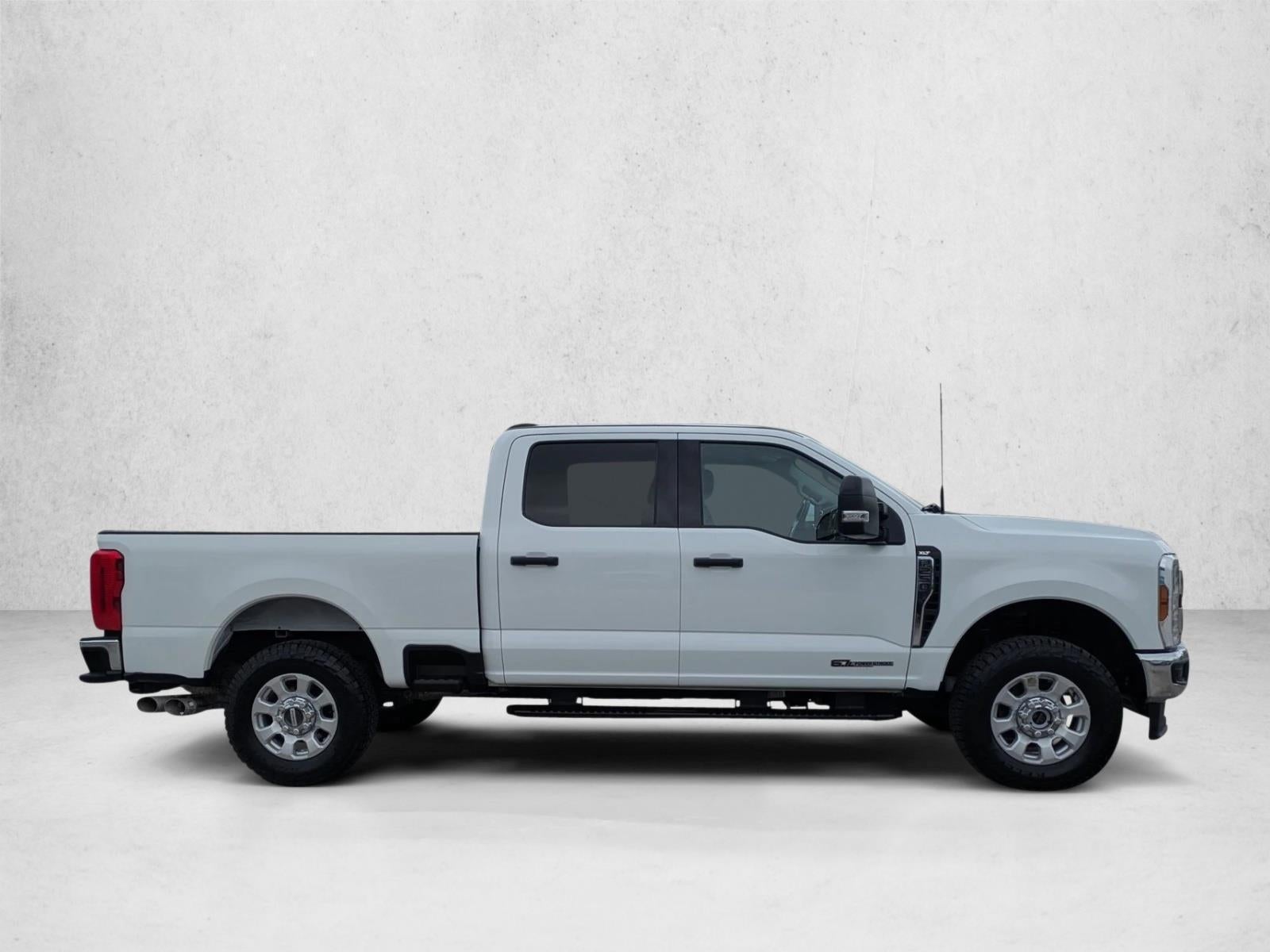 2024 Ford Super Duty F-250 SRW XLT 4WD Crew Cab 6.75' Box