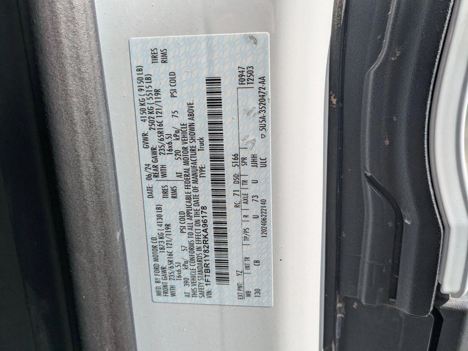 2024 Ford Transit Cargo Van T-250 130" Low Rf 9070 GVWR RWD