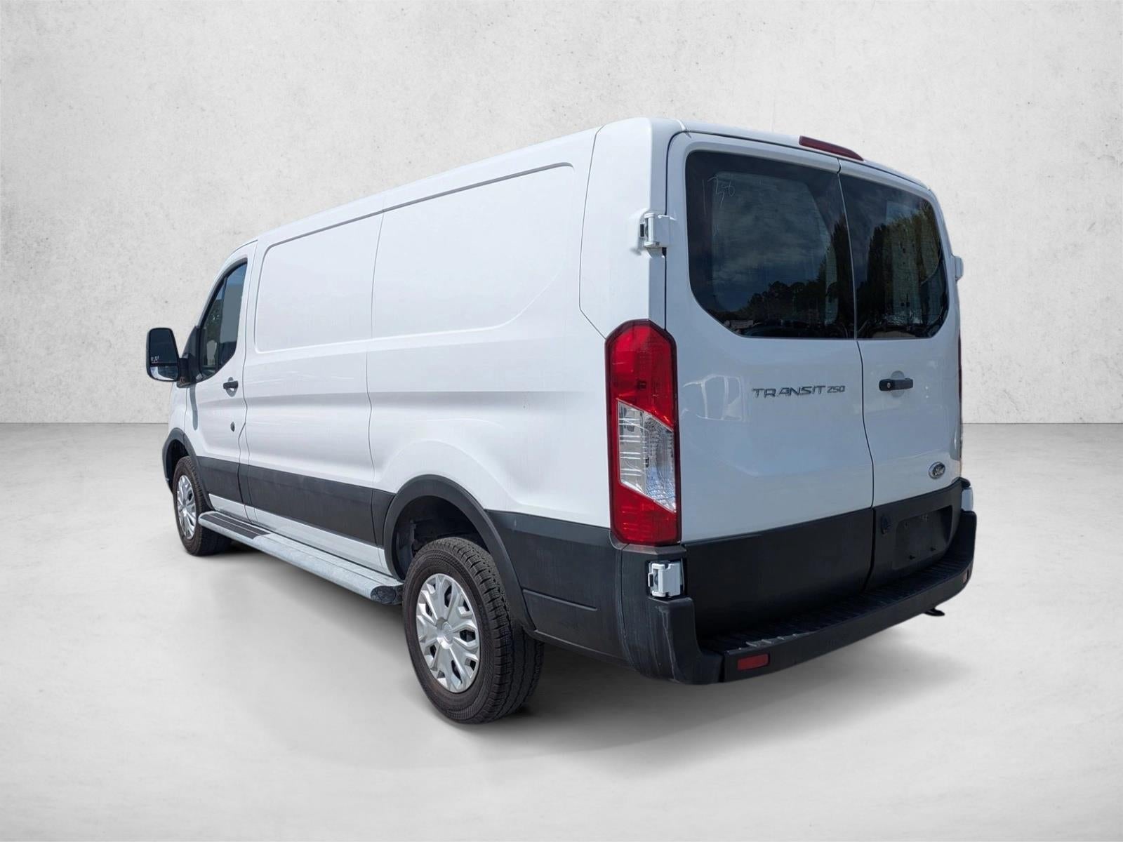 2024 Ford Transit Cargo Van T-250 130" Low Rf 9070 GVWR RWD