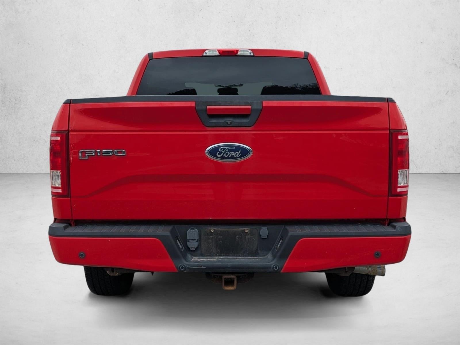 2015 Ford F-150 2WD SuperCrew 5-1/2 Ft Box XLT