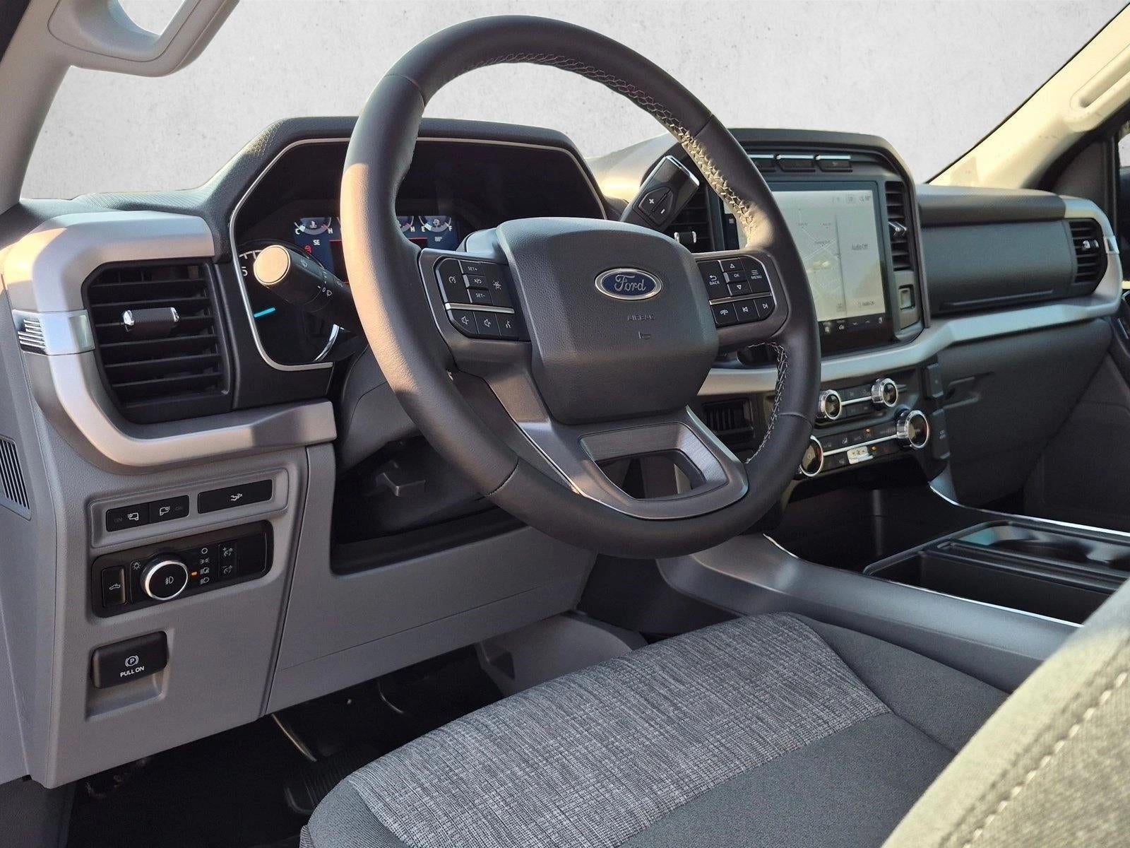 2023 Ford F-150 XLT 4WD SuperCrew 5.5' Box
