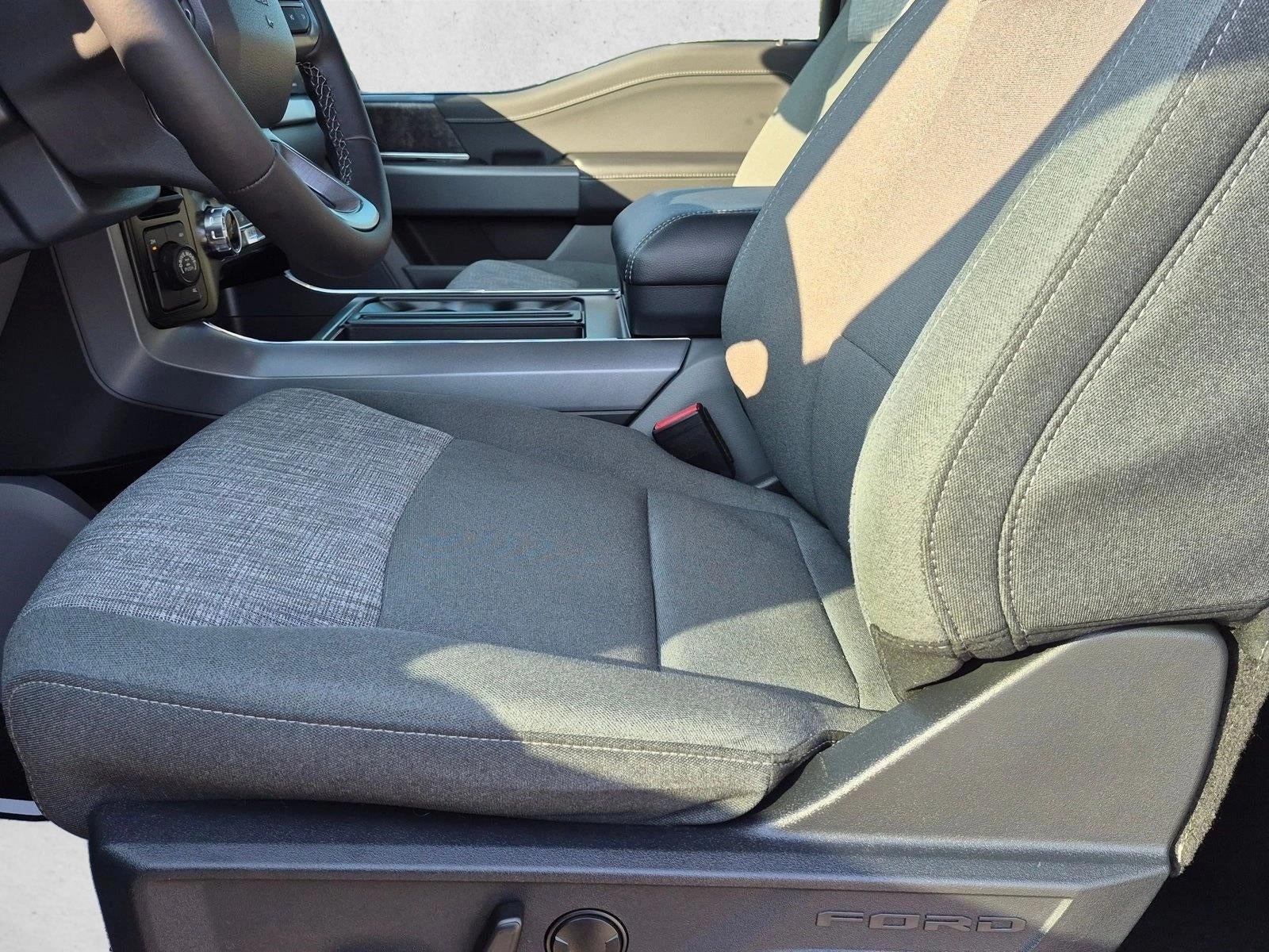 2023 Ford F-150 XLT 4WD SuperCrew 5.5' Box