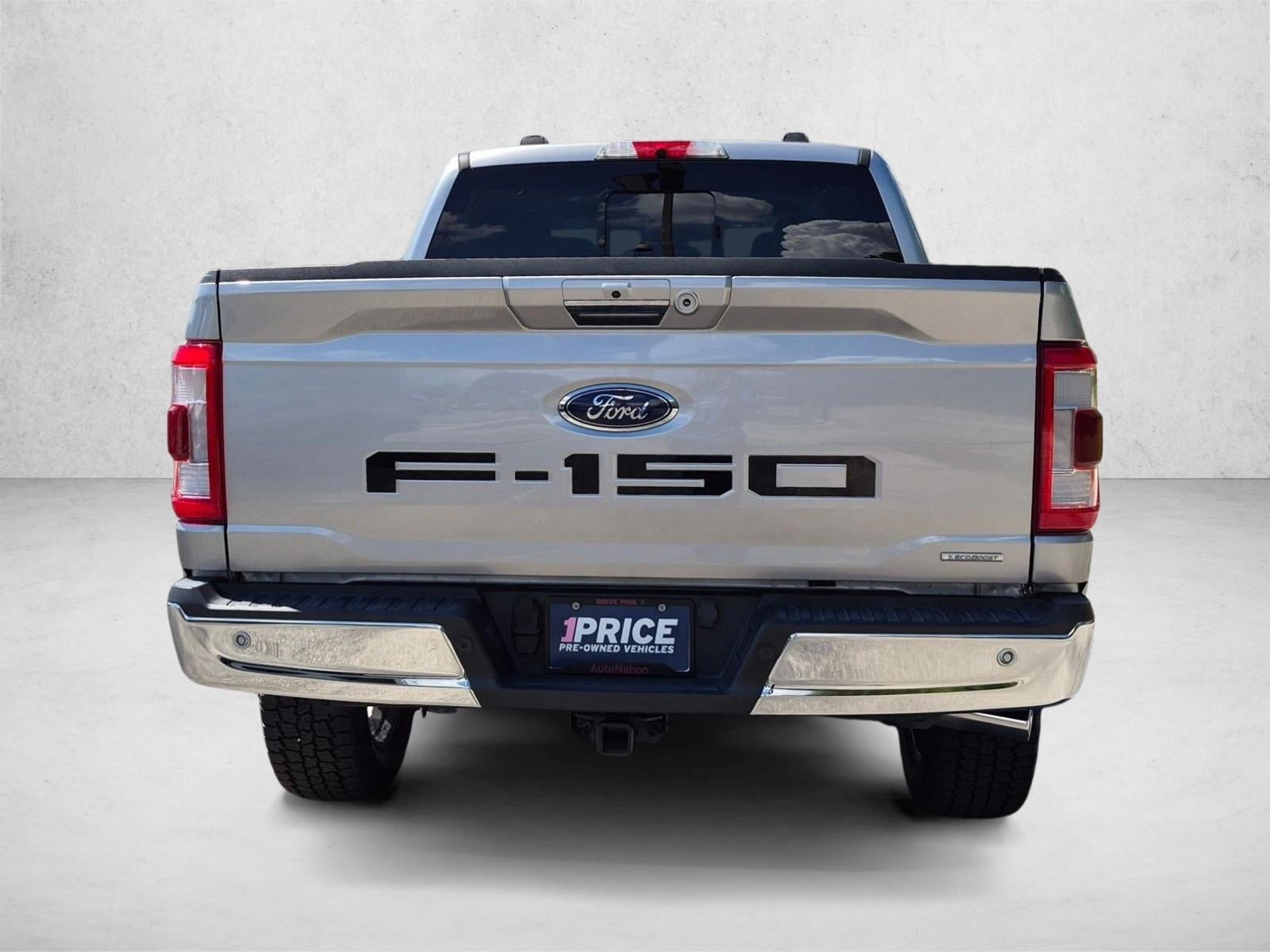 2022 Ford F-150 LARIAT 4WD SuperCrew 5.5' Box