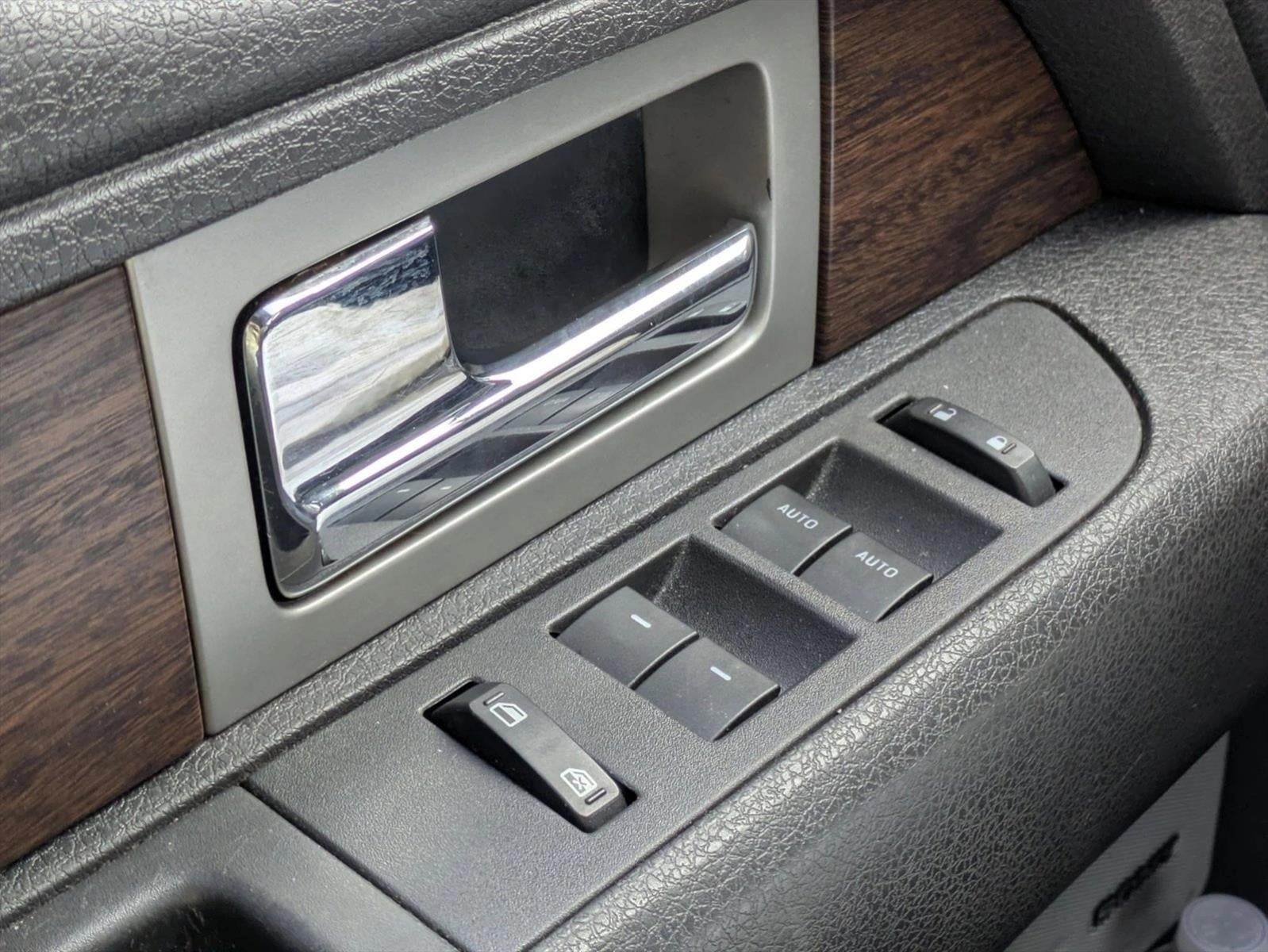 2014 Ford F-150 4WD SuperCrew 5-1/2 Ft Box Lariat