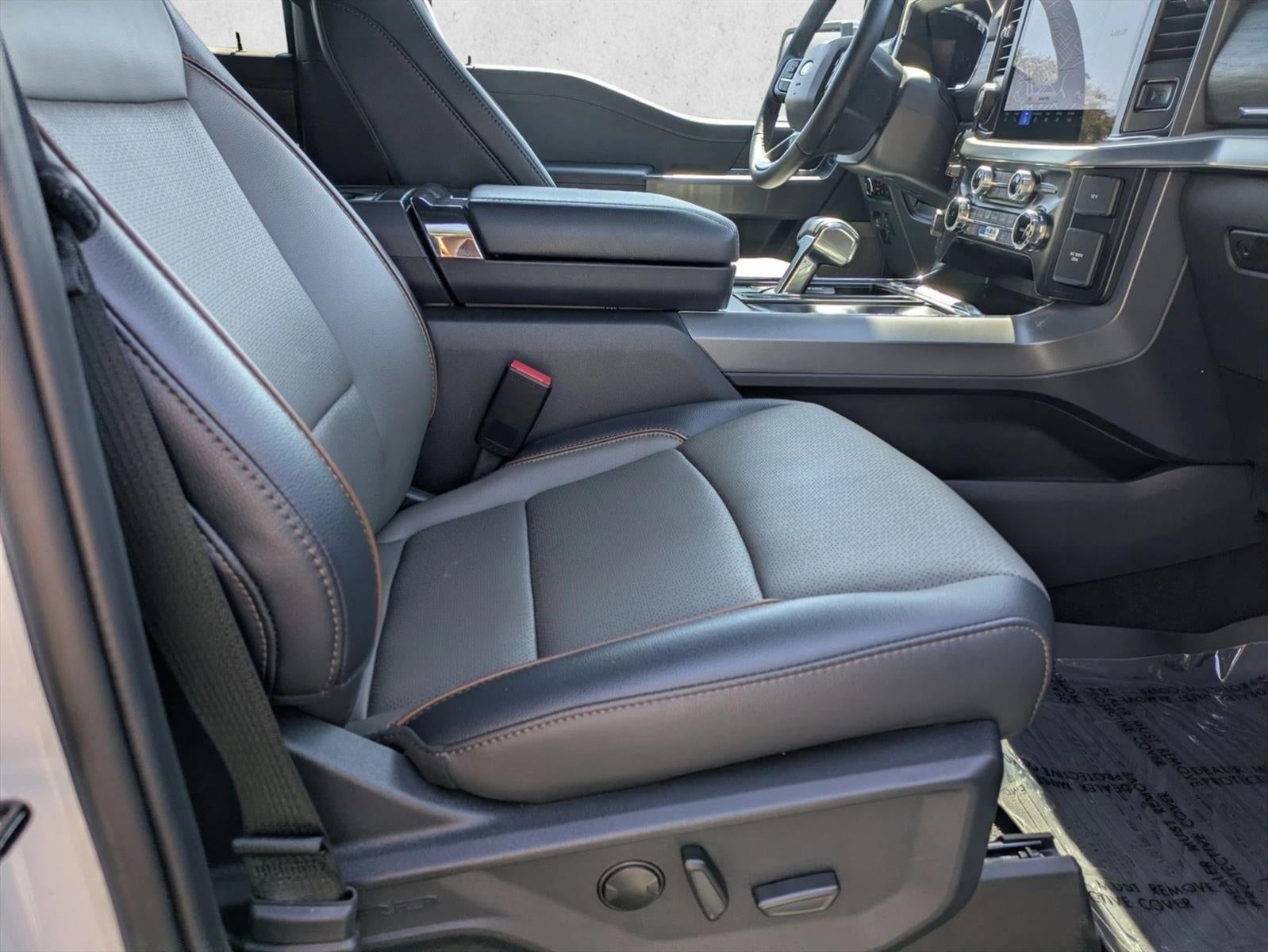 2025 Ford F-150 LARIAT 4WD SuperCrew 5.5' Box