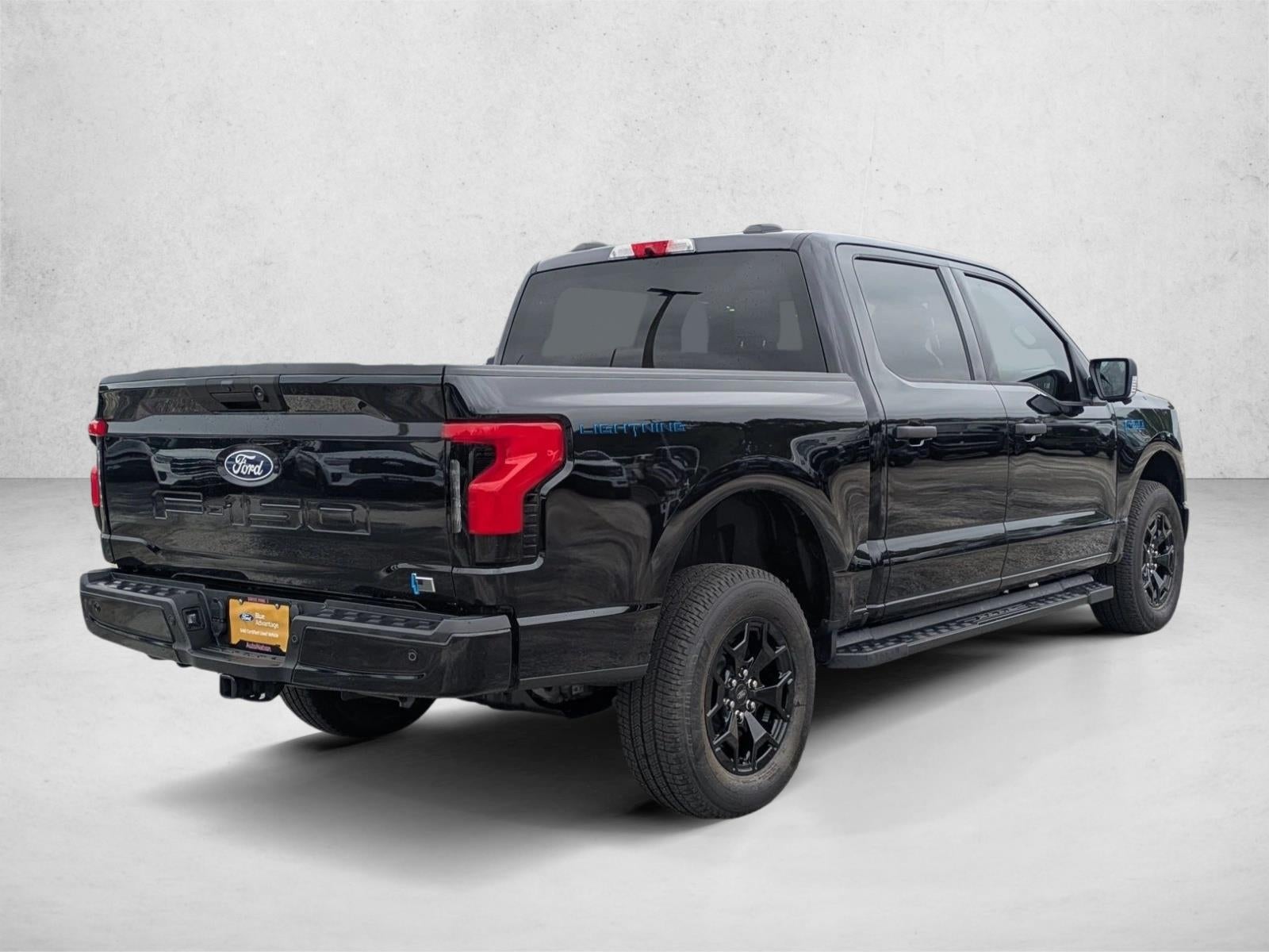 2025 Ford F-150 Lightning XLT 4WD SuperCrew 5.5' Box