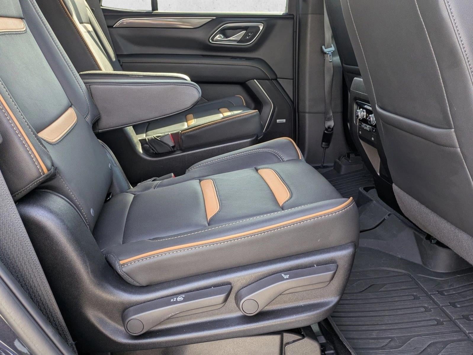 2024 GMC Yukon 4WD 4dr AT4