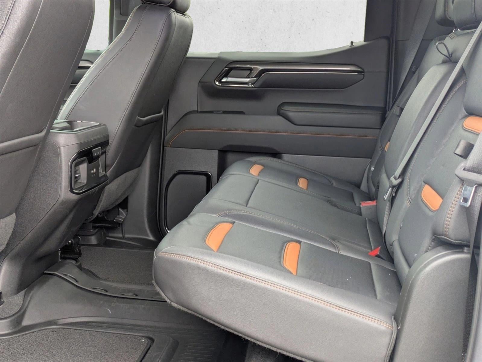 2023 GMC Sierra 1500 Crew Cab Short Box 4-Wheel Drive AT4