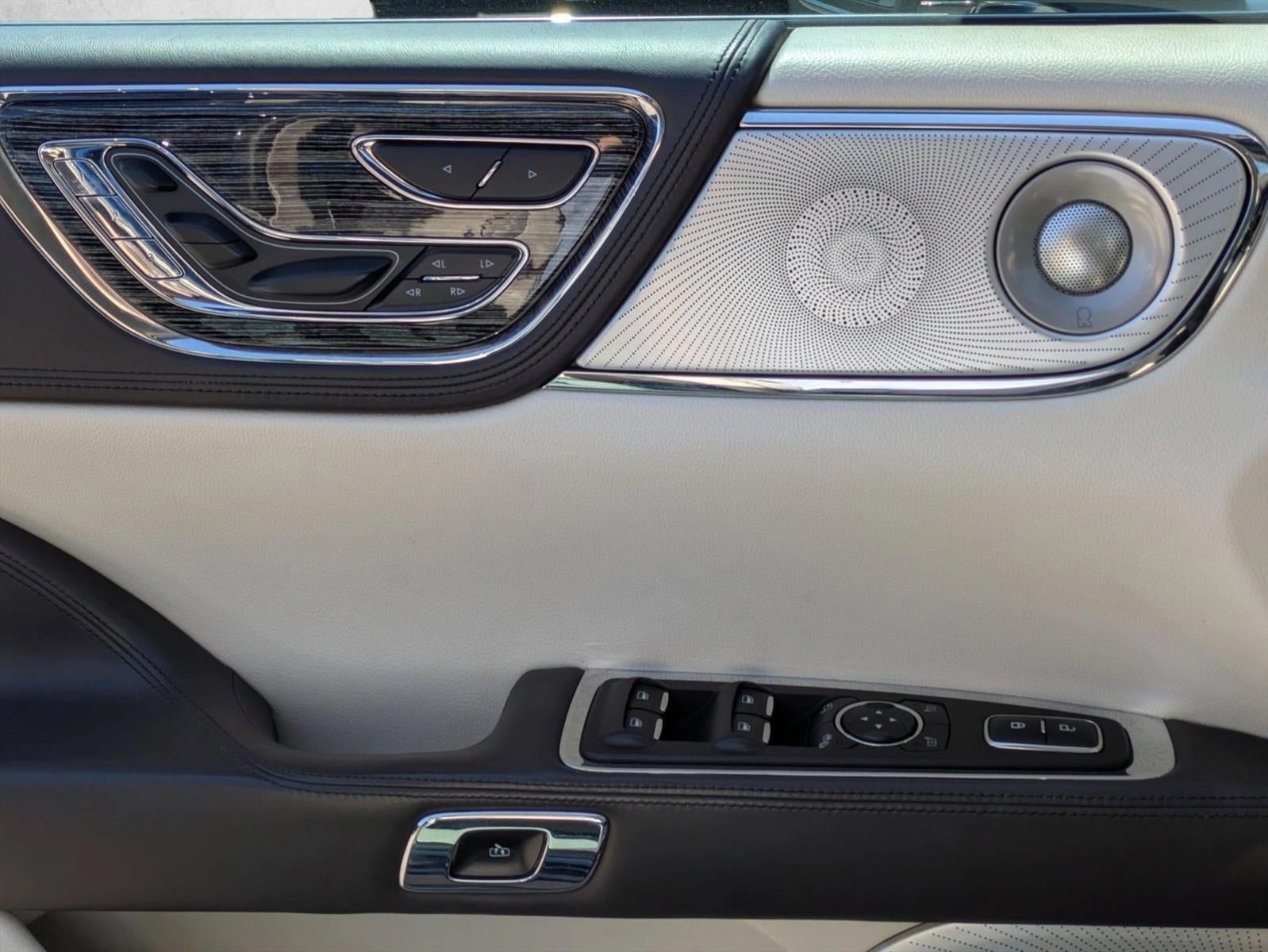 2018 Lincoln Continental Black Label AWD