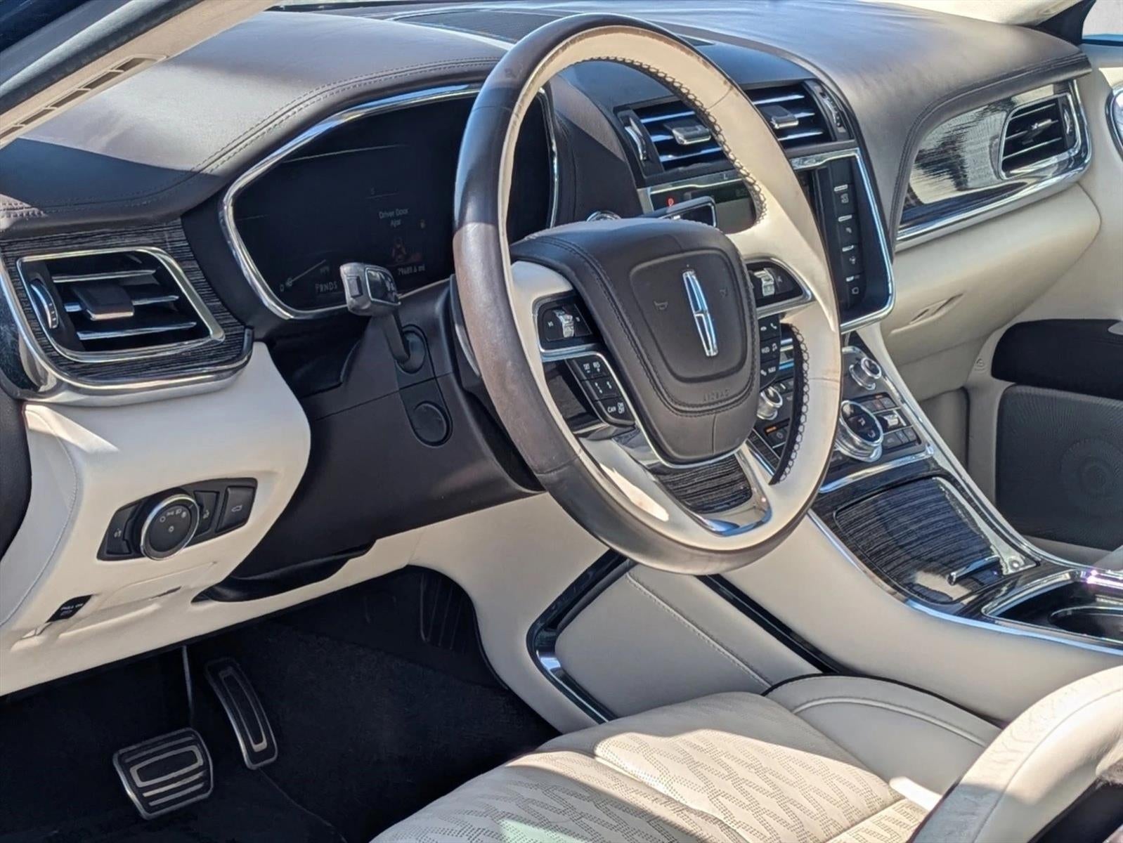 2018 Lincoln Continental Black Label AWD