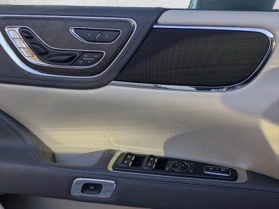 2017 Lincoln Continental Reserve FWD