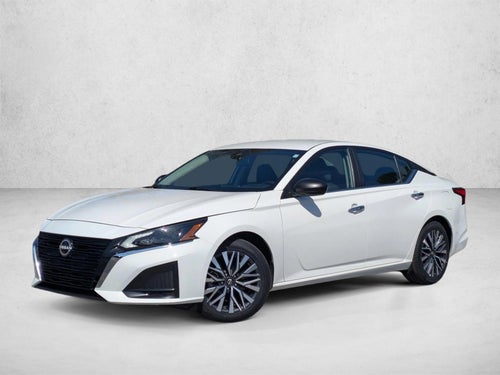 2025 Nissan Altima SV FWD