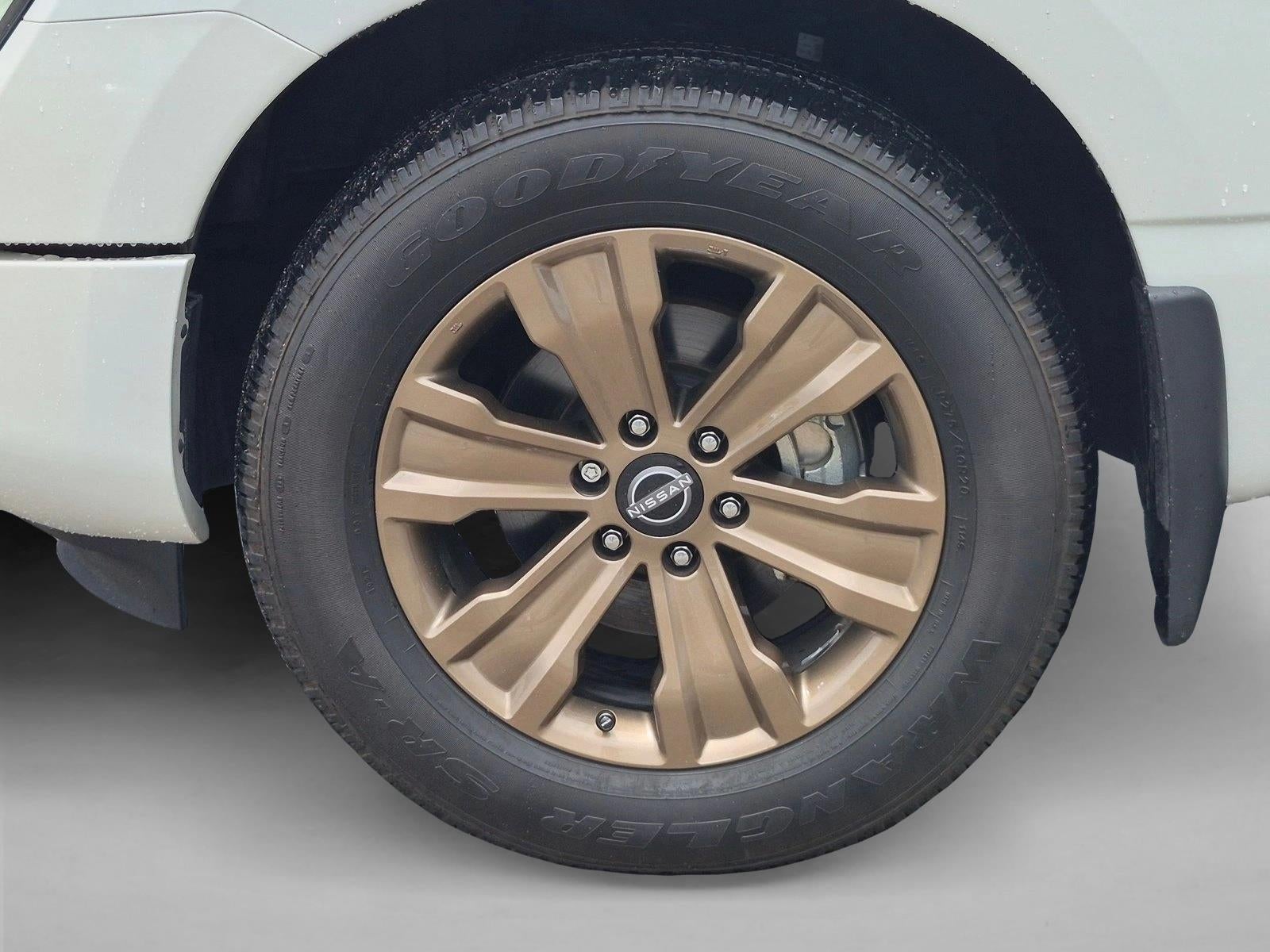 2024 Nissan Titan 4x2 Crew Cab SV