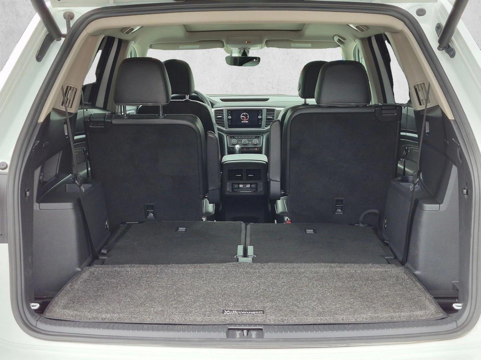 2021 Volkswagen Atlas 2021.5 3.6L V6 SE w/Technology FWD
