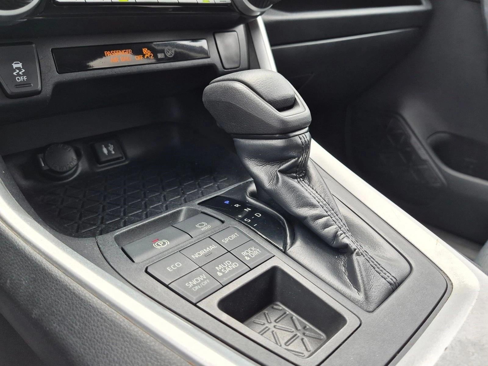 2019 Toyota RAV4 XLE AWD (Natl)
