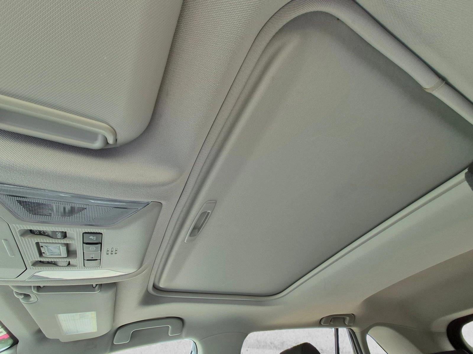 2019 Toyota RAV4 XLE AWD (Natl)