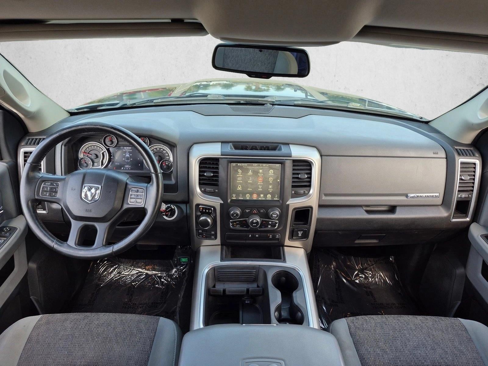 2017 RAM 1500 Big Horn 4x4 Crew Cab 5'7" Box