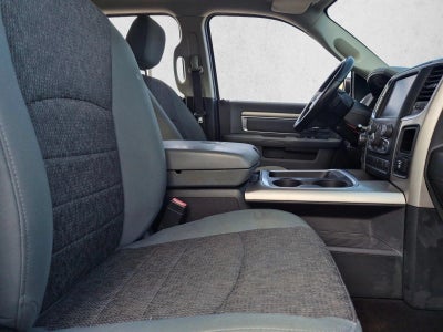 2017 RAM 1500 Big Horn 4x4 Crew Cab 5'7" Box