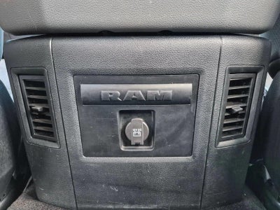 2017 RAM 1500 Big Horn 4x4 Crew Cab 5'7" Box