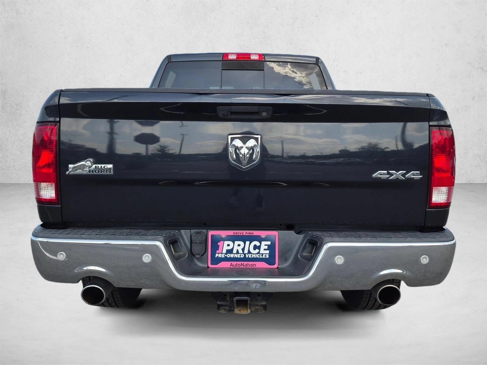2017 RAM 1500 Big Horn 4x4 Crew Cab 5'7" Box
