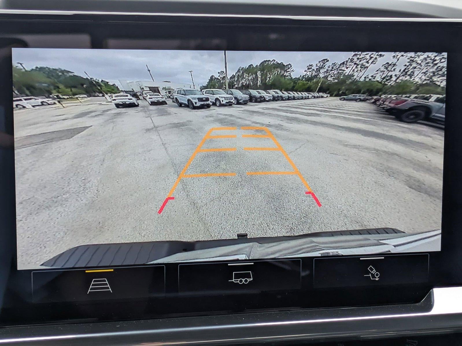 2026 Chevrolet Silverado 1500 Crew Cab Short Box 4-Wheel Drive LT Trail Boss