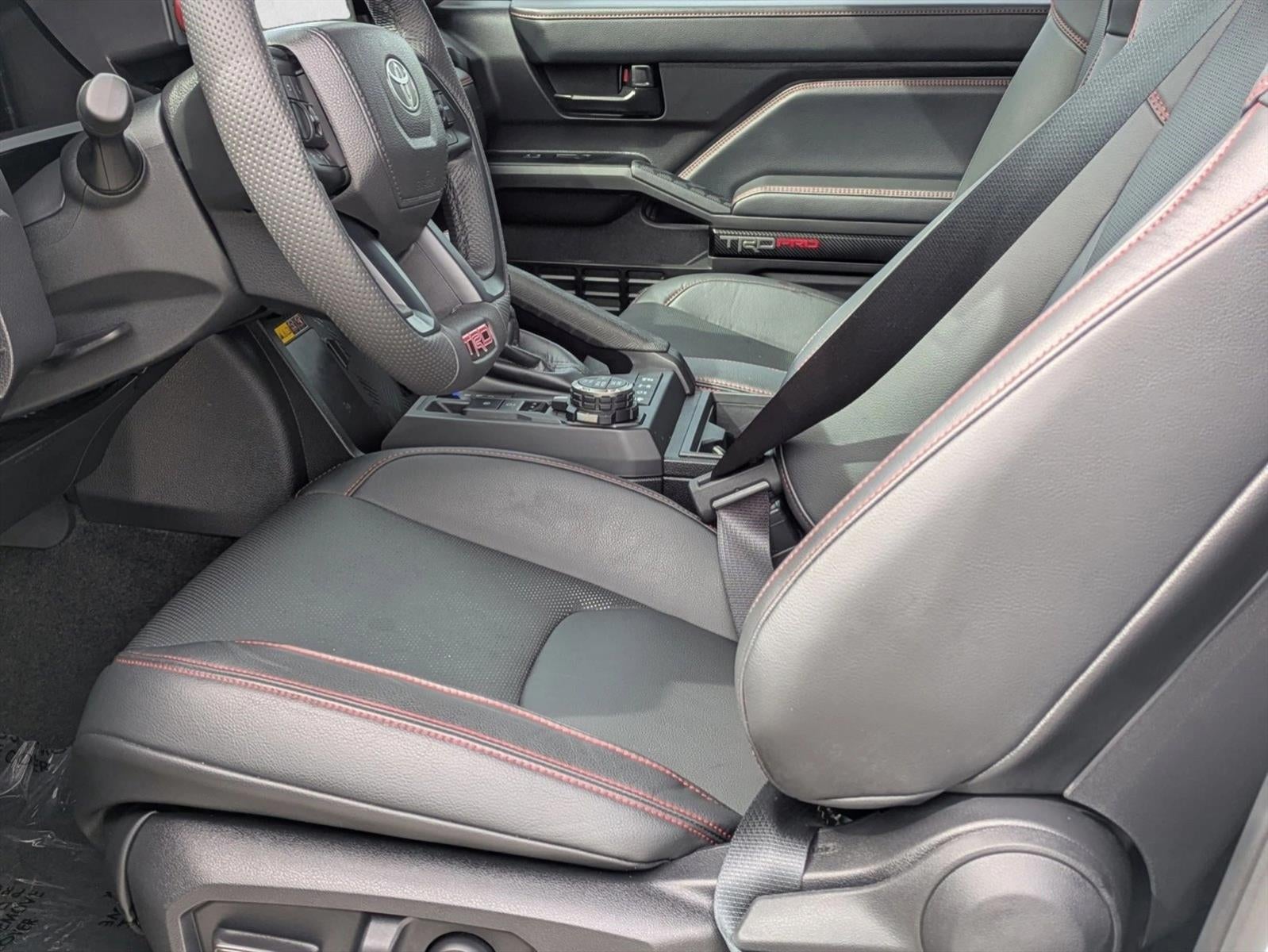 2025 Toyota Tacoma 4WD 4WD TRD Pro Hybrid Double Cab 5' Bed AT (Natl)