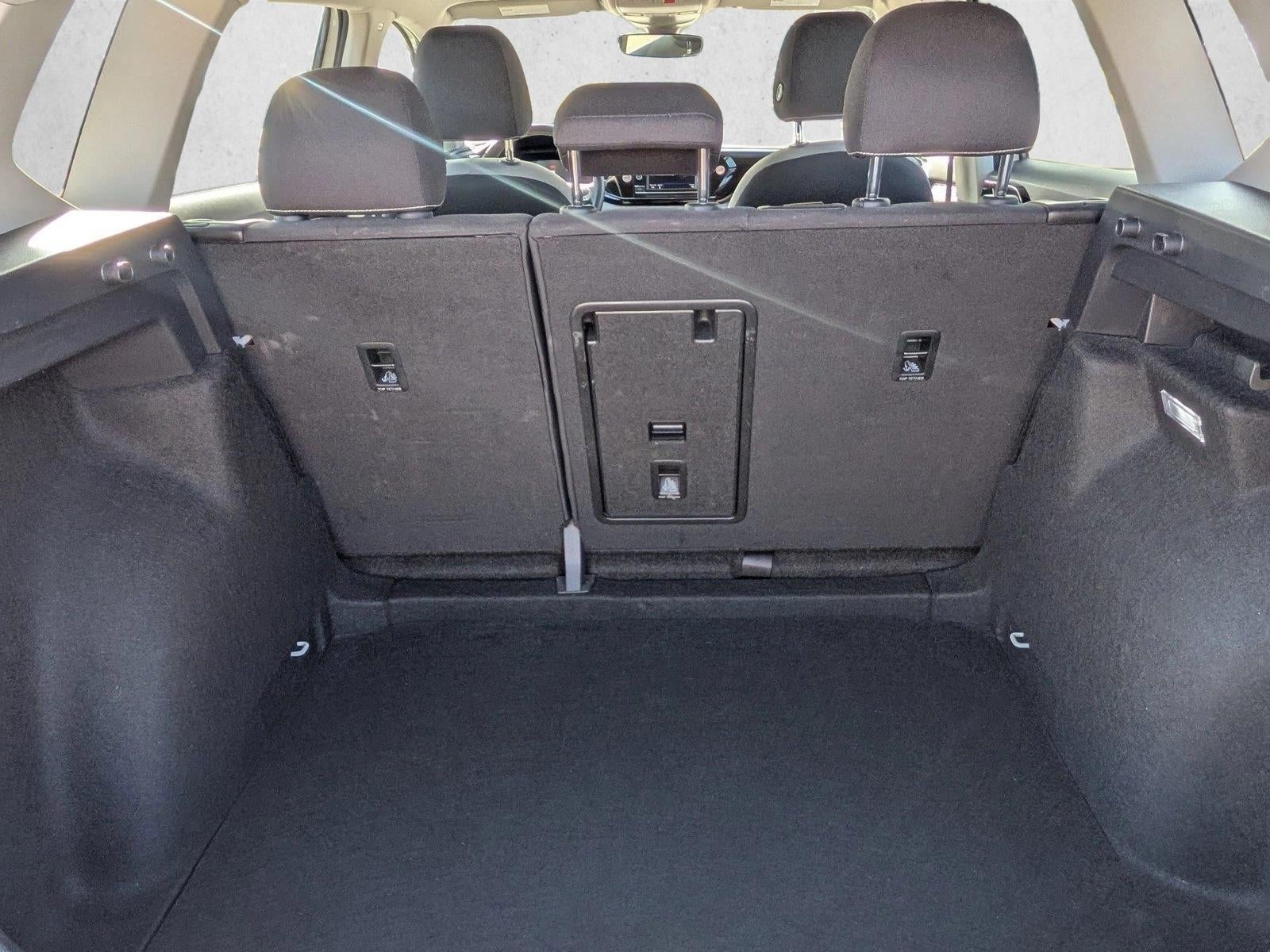 2024 Volkswagen Taos S FWD