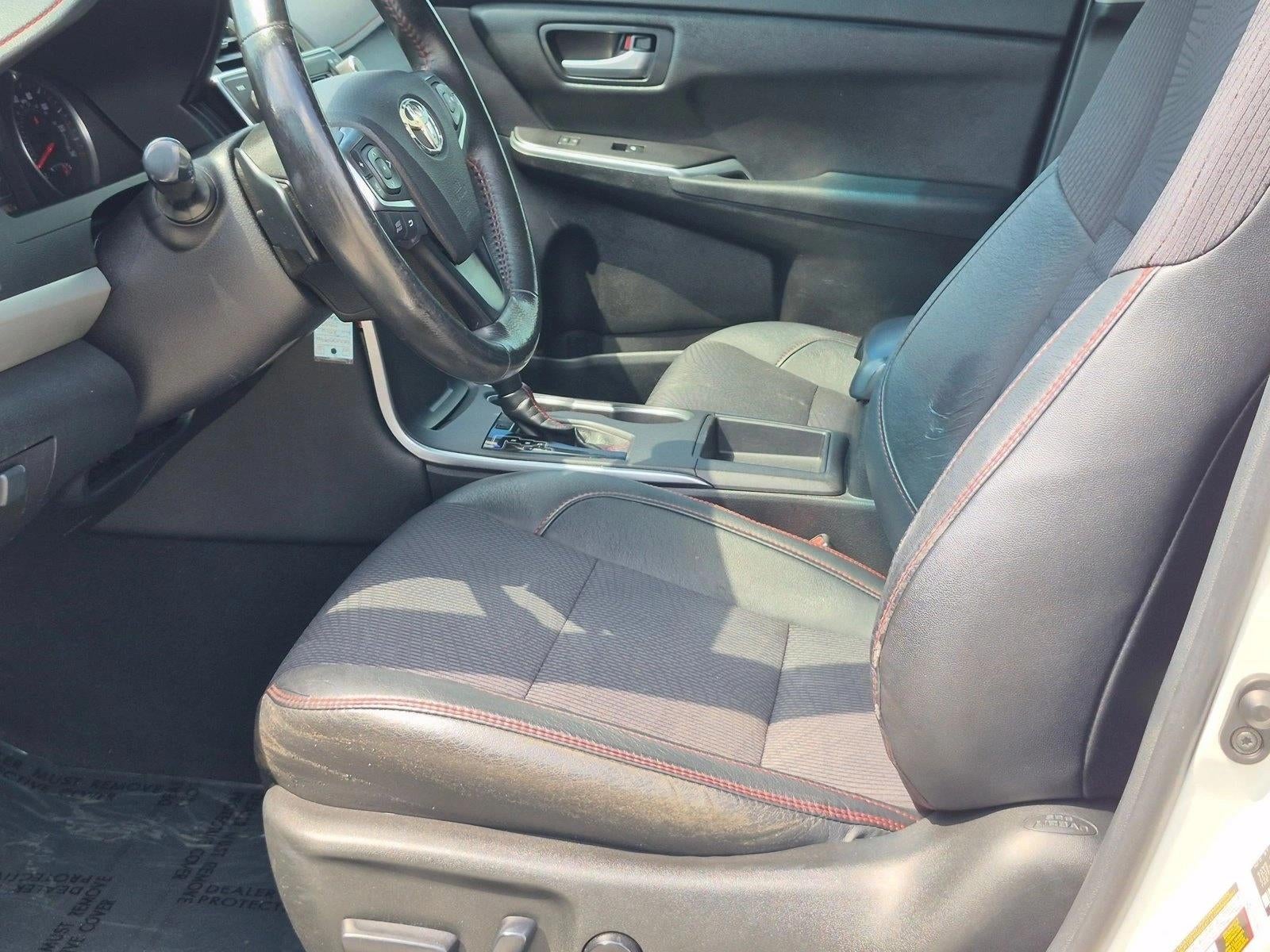 2016 Toyota Camry 4dr Sdn I4 Auto SE (SE)
