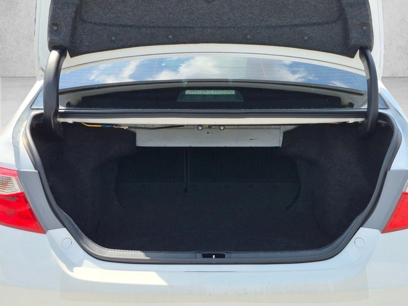 2016 Toyota Camry 4dr Sdn I4 Auto SE (SE)