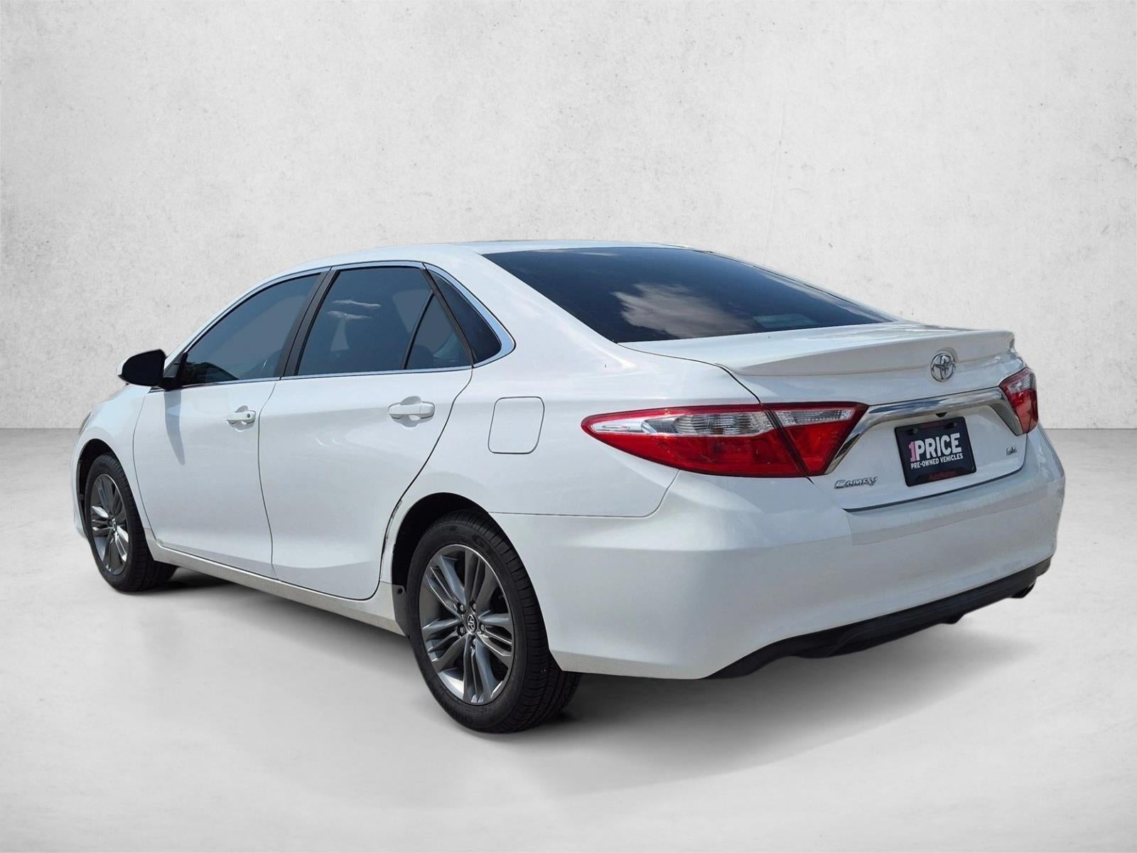 2016 Toyota Camry 4dr Sdn I4 Auto SE (SE)