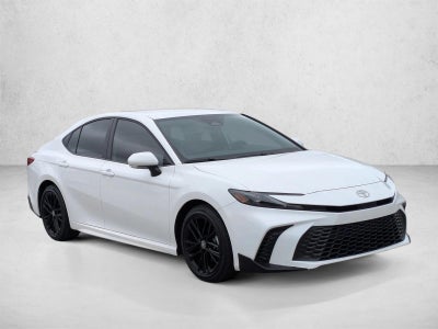 2025 Toyota Camry SE (Natl)