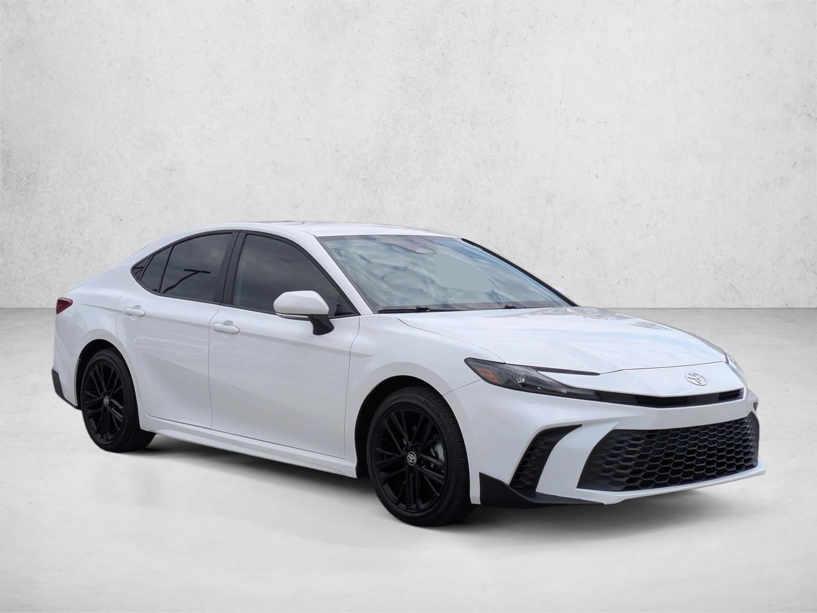 2025 Toyota Camry SE (Natl)
