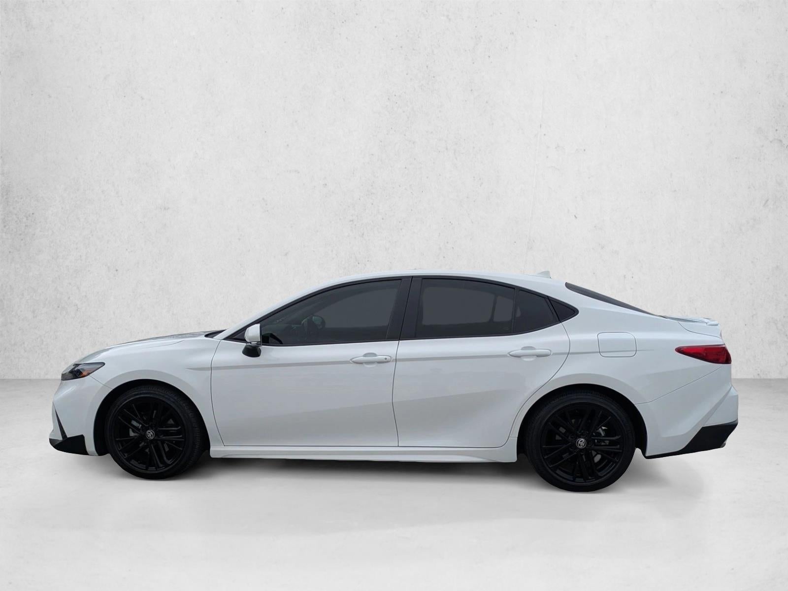 2025 Toyota Camry SE (Natl)