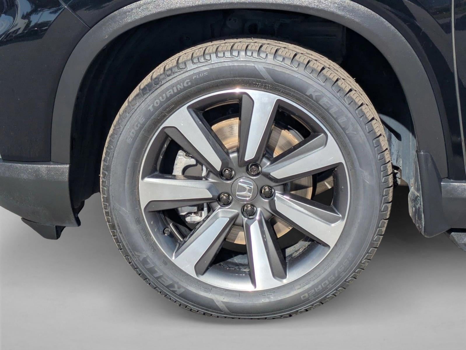 2024 Honda Pilot Touring 2WD