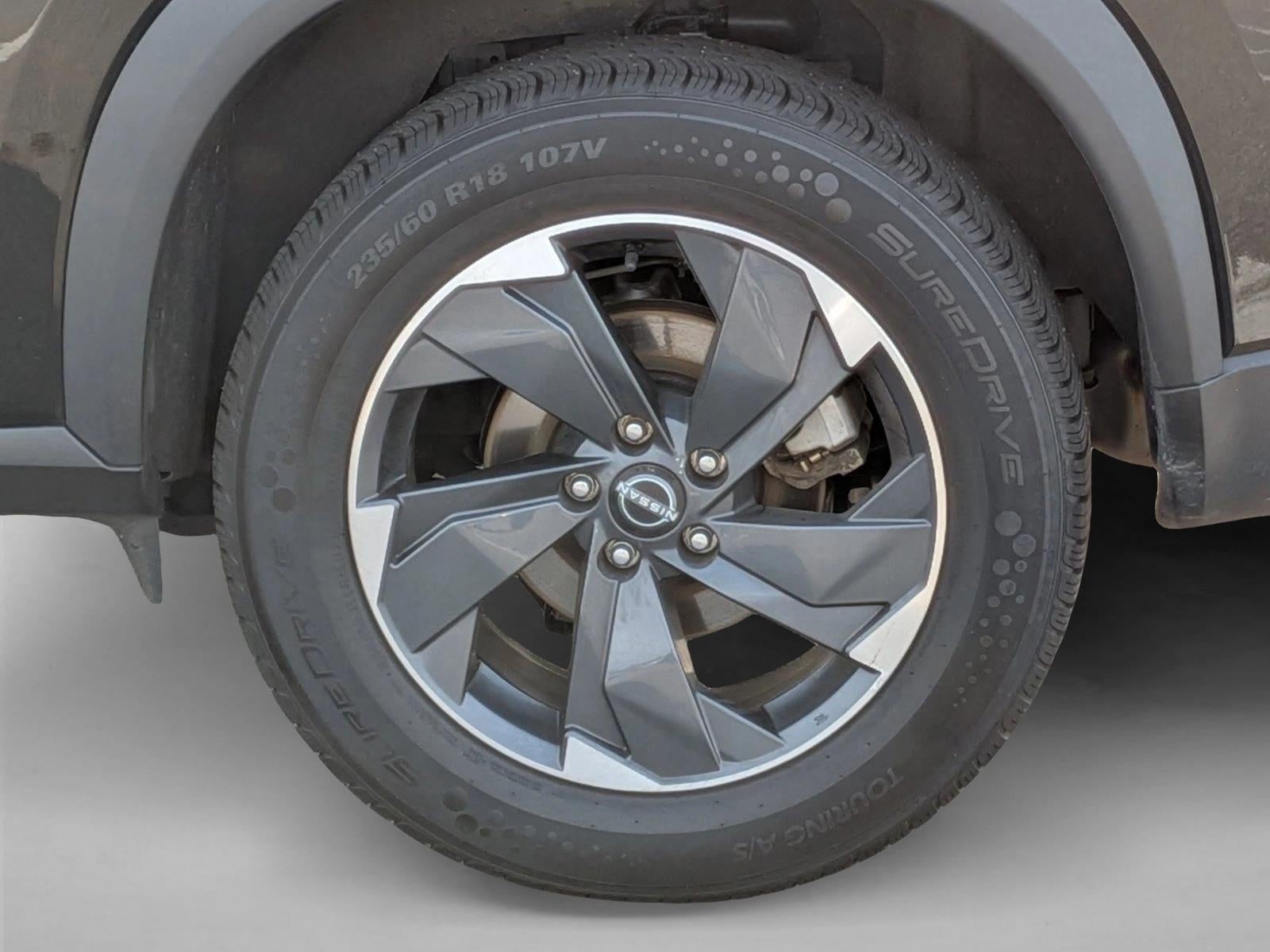 2024 Nissan Rogue AWD SV