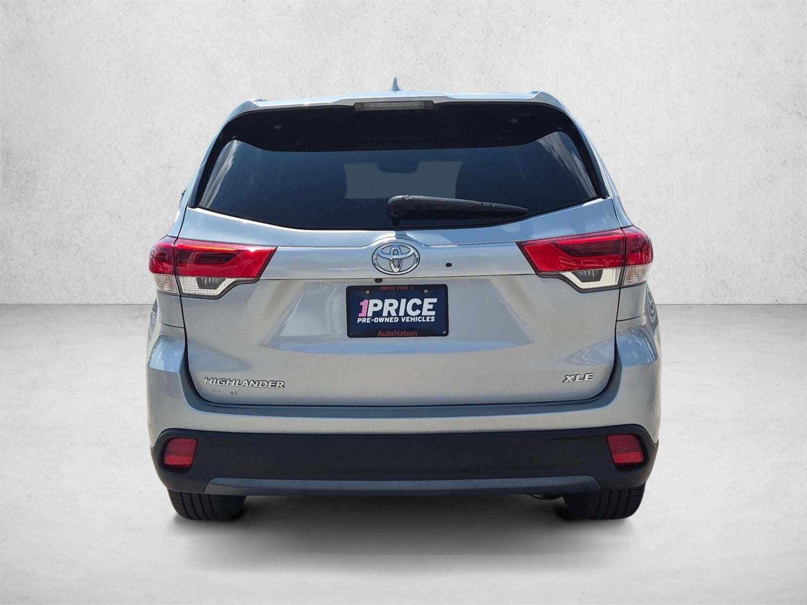 2019 Toyota Highlander XLE V6 FWD (Natl)
