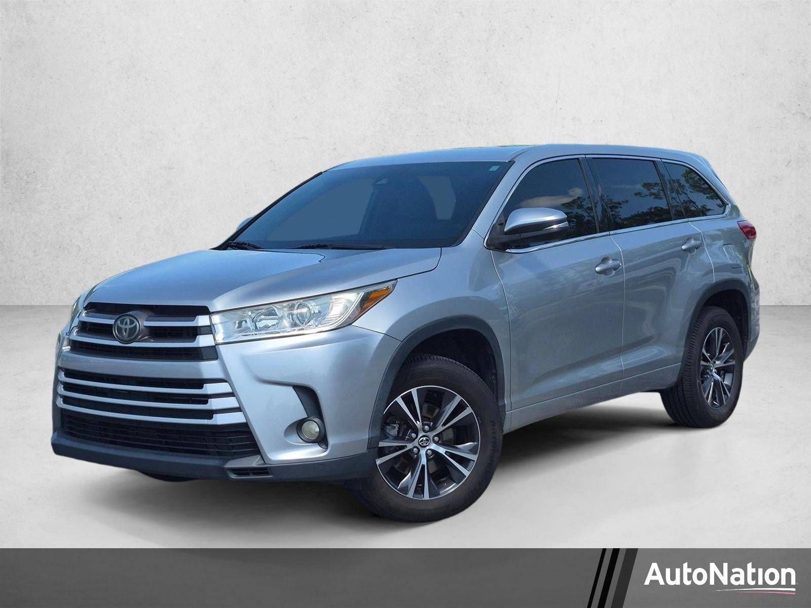 2018 Toyota Highlander LE I4 FWD (Natl)