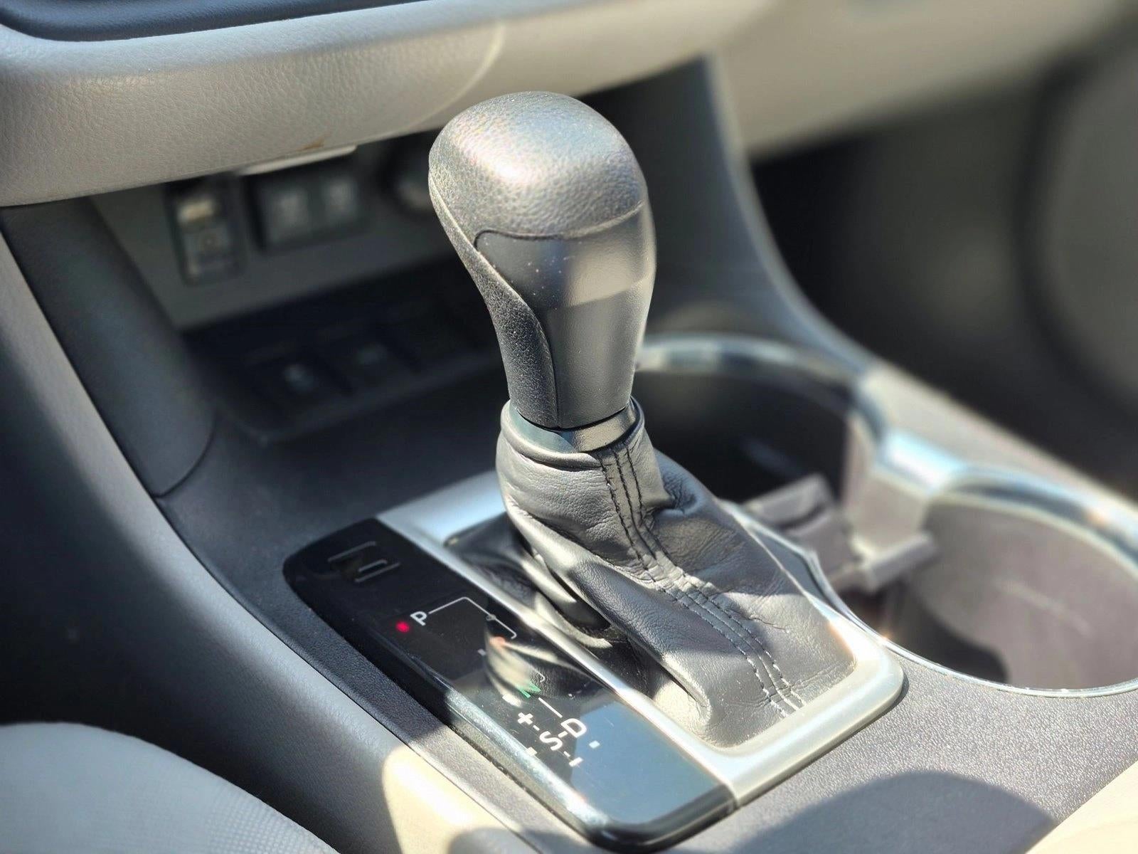 2018 Toyota Highlander LE I4 FWD (Natl)