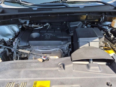 2018 Toyota Highlander LE I4 FWD (Natl)