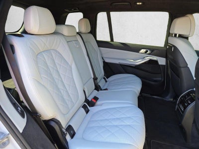2024 BMW X7 xDrive40i Sports Activity Vehicle