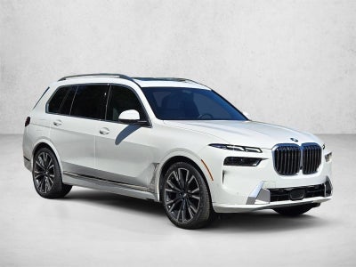 2024 BMW X7 xDrive40i Sports Activity Vehicle