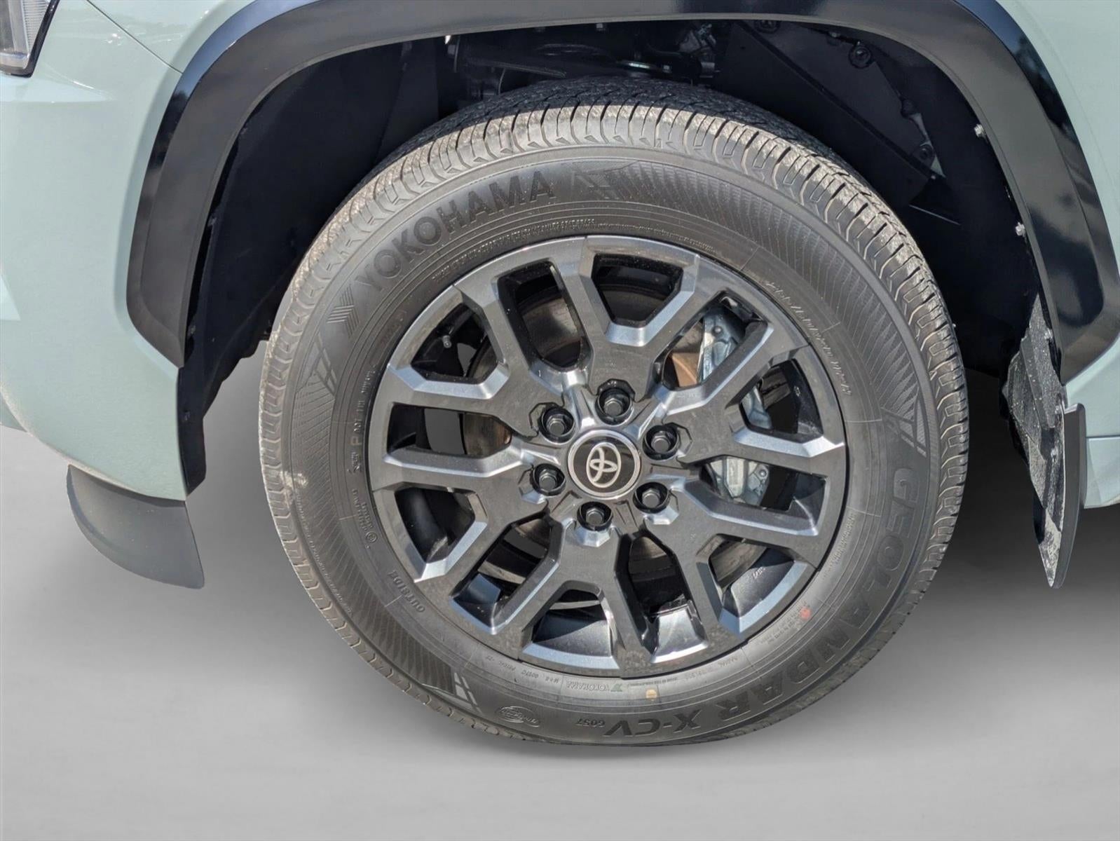 2026 Toyota Sequoia Platinum 4WD (Natl)
