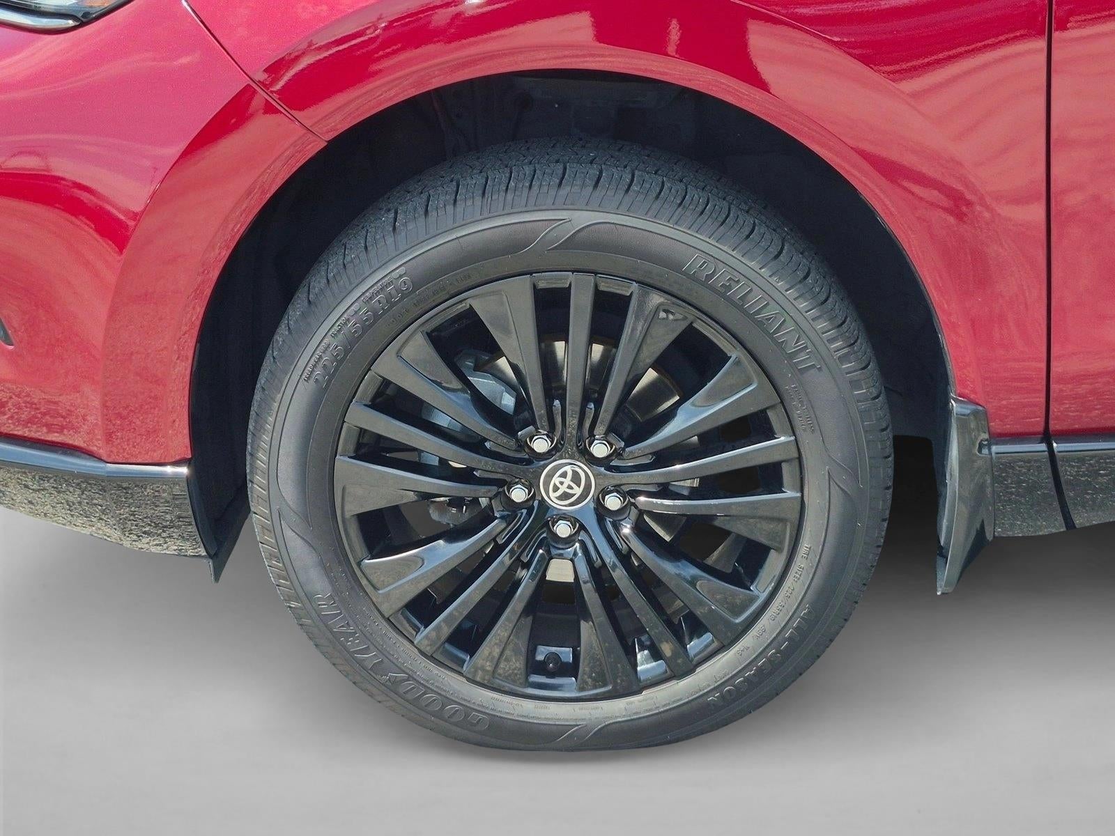 2023 Toyota Venza Nightshade AWD (Natl)