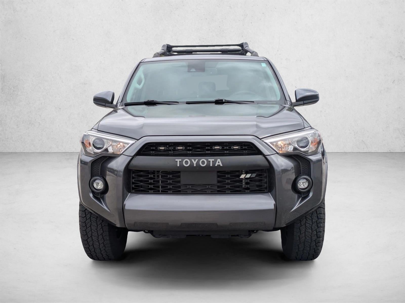 2022 Toyota 4Runner SR5 4WD (GS)