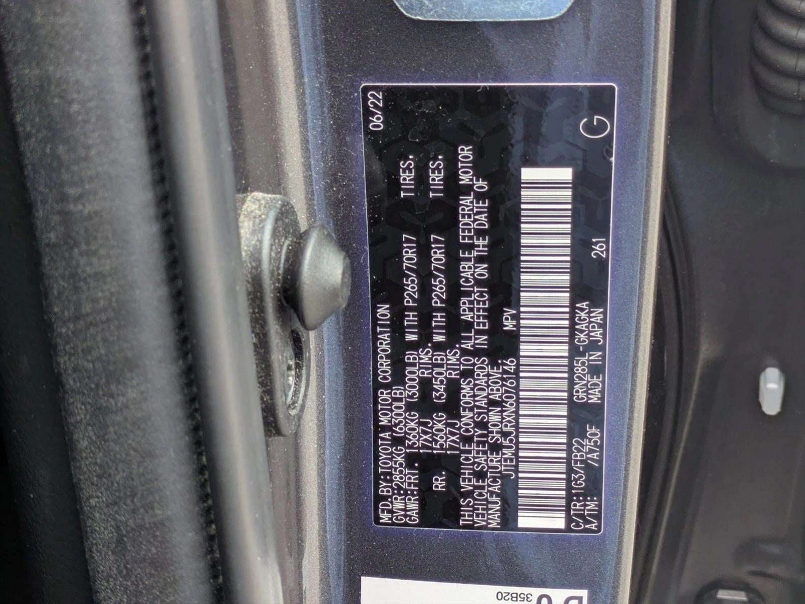 2022 Toyota 4Runner SR5 4WD (GS)