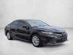 2018 Toyota Camry LE Auto (SE)