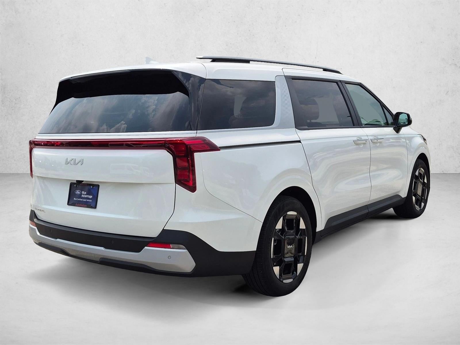 2025 Kia Carnival EX FWD