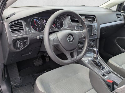 2016 Volkswagen e-Golf 4dr HB SE