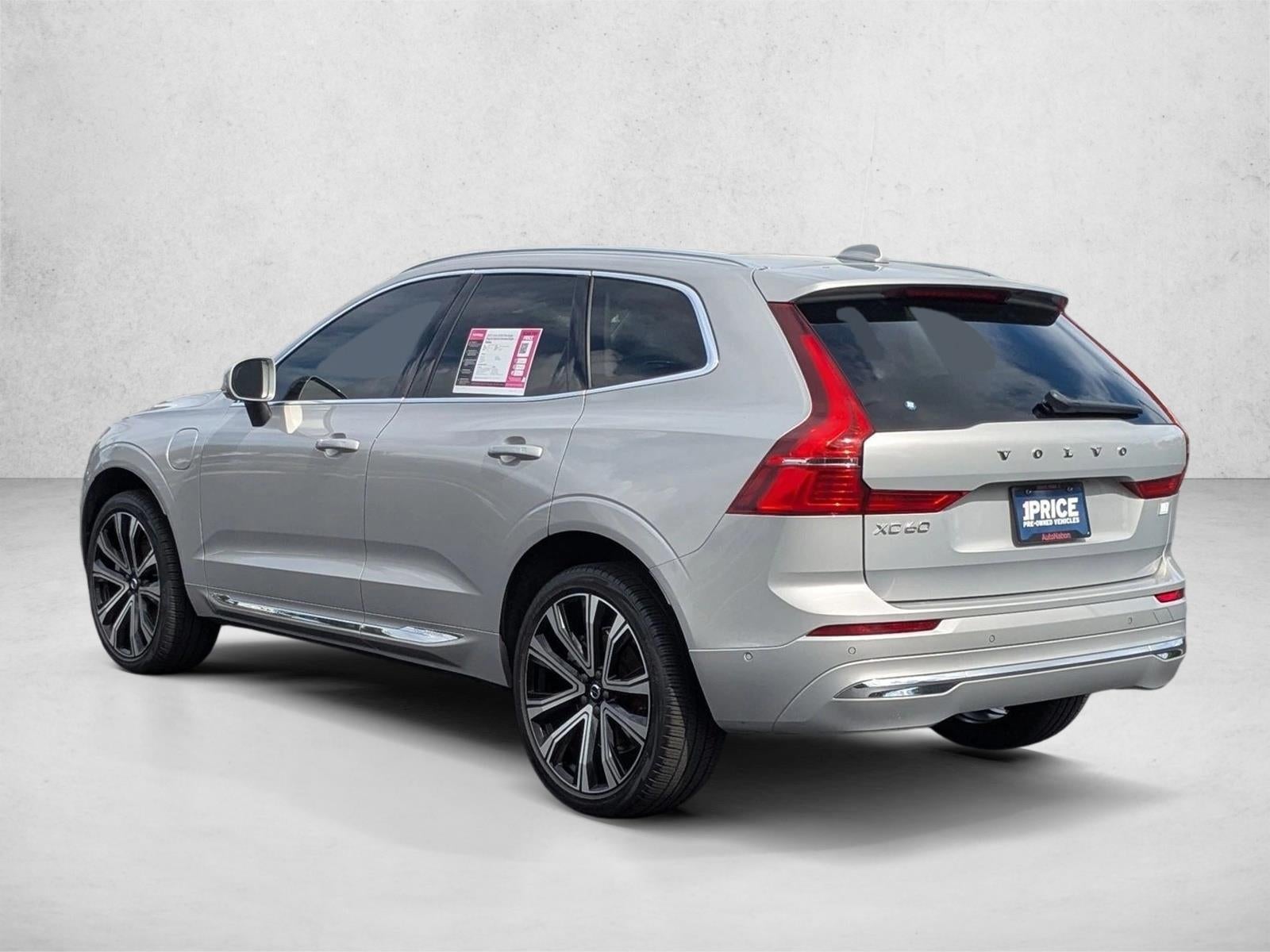 2023 Volvo XC60 Recharge Plug-In Hybrid T8 eAWD PHEV Ultimate Bright Theme